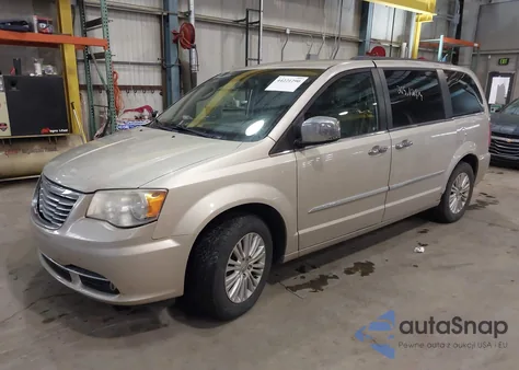 2012 Chrysler Town & Country Touring-L z USA, uszkodzony, nr VIN 2C4RC1CG8CR414165